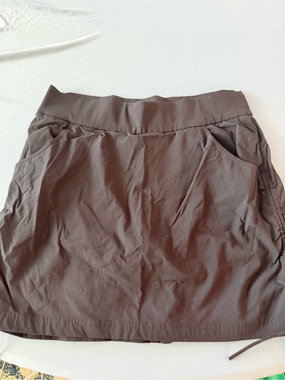 Columbia Size Medium Women’s Casual Black Skirt with Pockets
